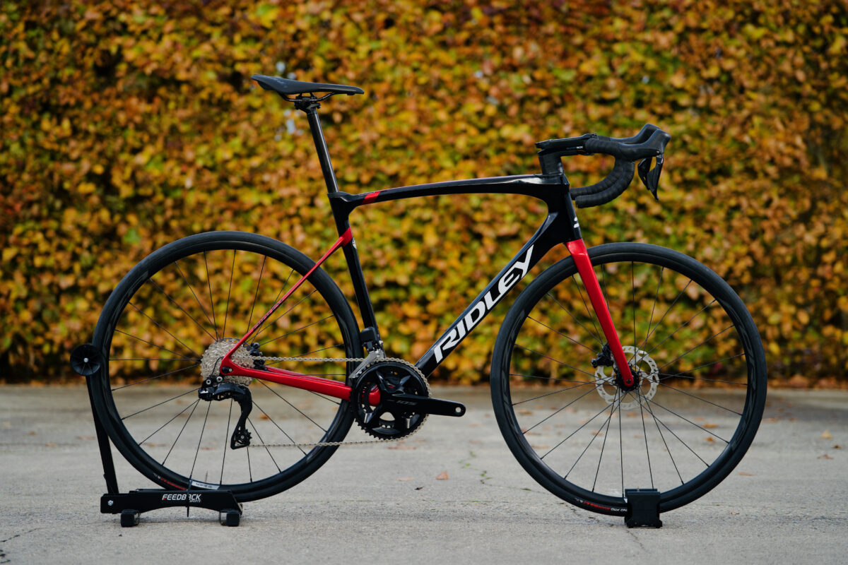 Ridley Fenix SLIC - Shimano 105 Disc DI2 12-speed - Size M - Image 1